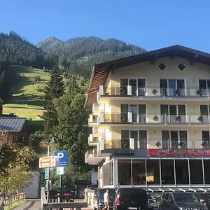 Herzblut - Joker Card Included In Summer **** Saalbach-Hinterglemm