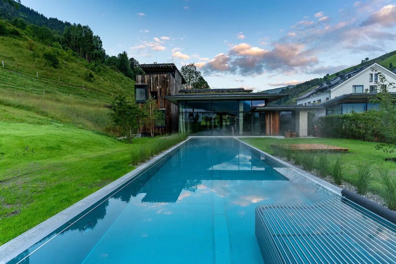 Hotel Wiesergut Saalbach-Hinterglemm
